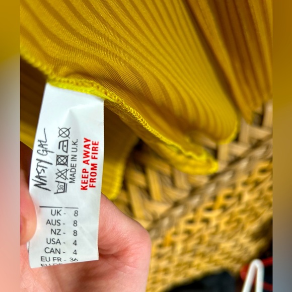 COPY - Nasty Gal Mustard Yellow Light Robe Sheer Jacket Size 8 - Picture 3 of 6